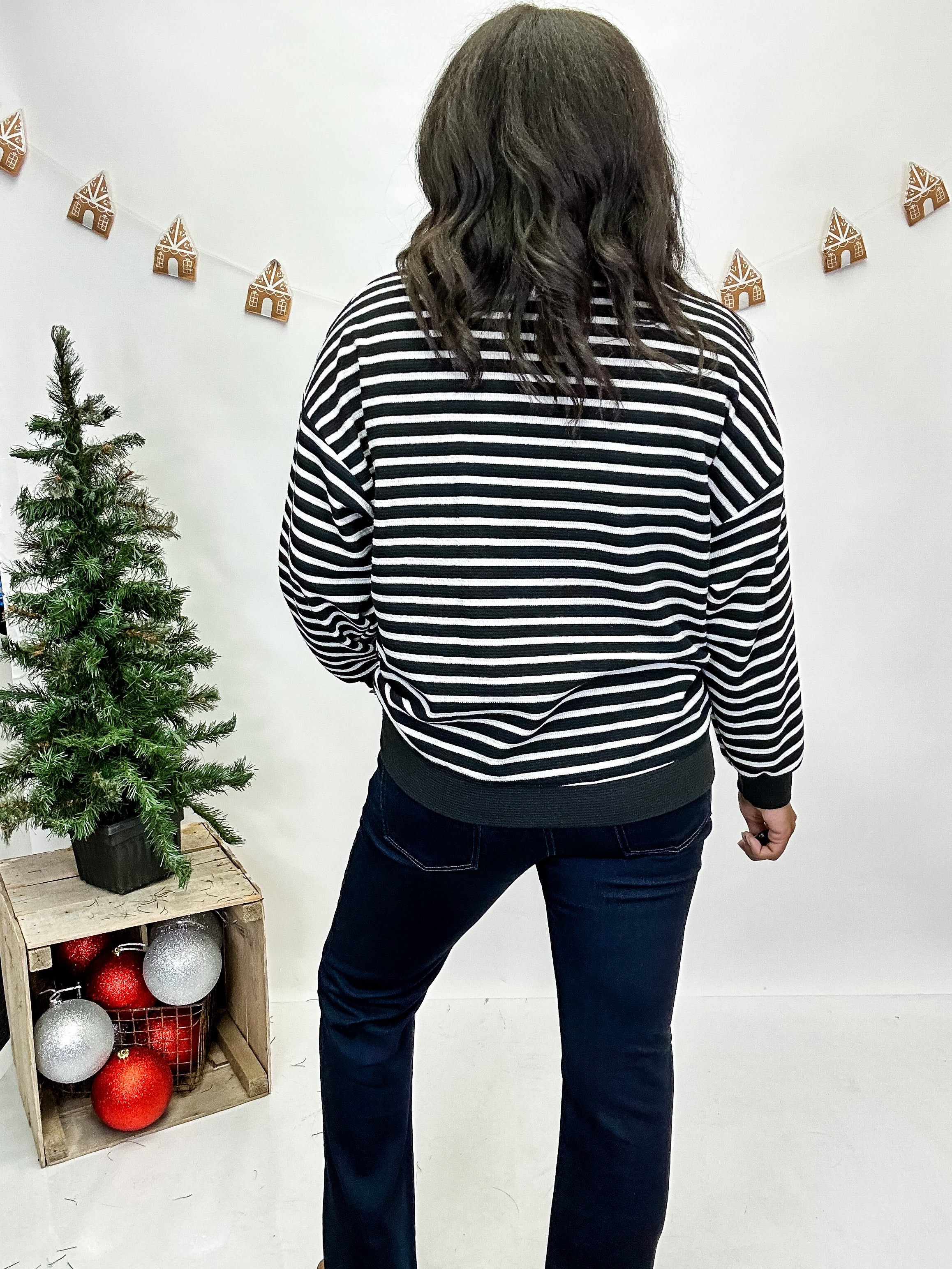 Merry Magic Pullover