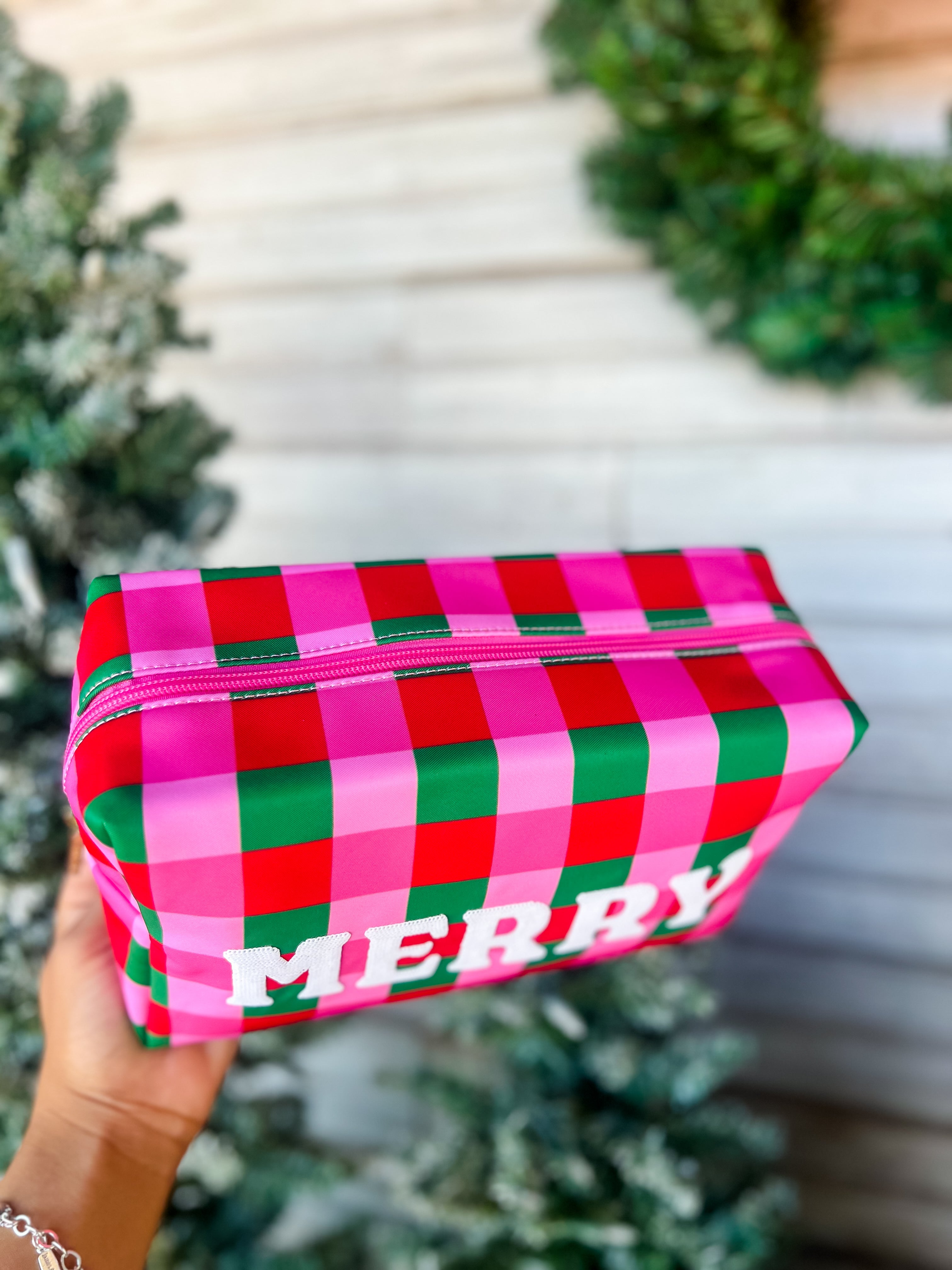 Cara Checkered Merry Pouch