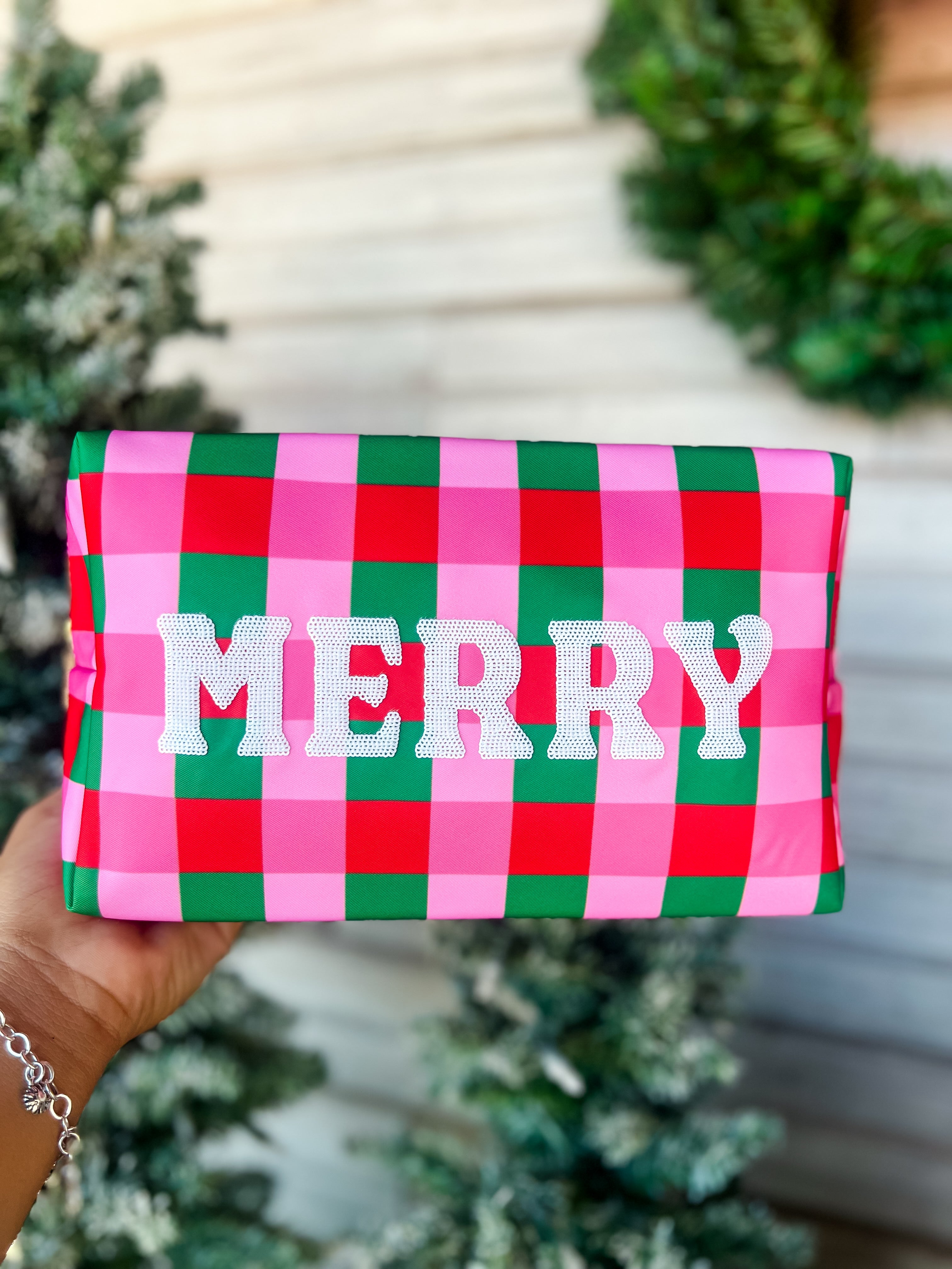 Cara Checkered Merry Pouch