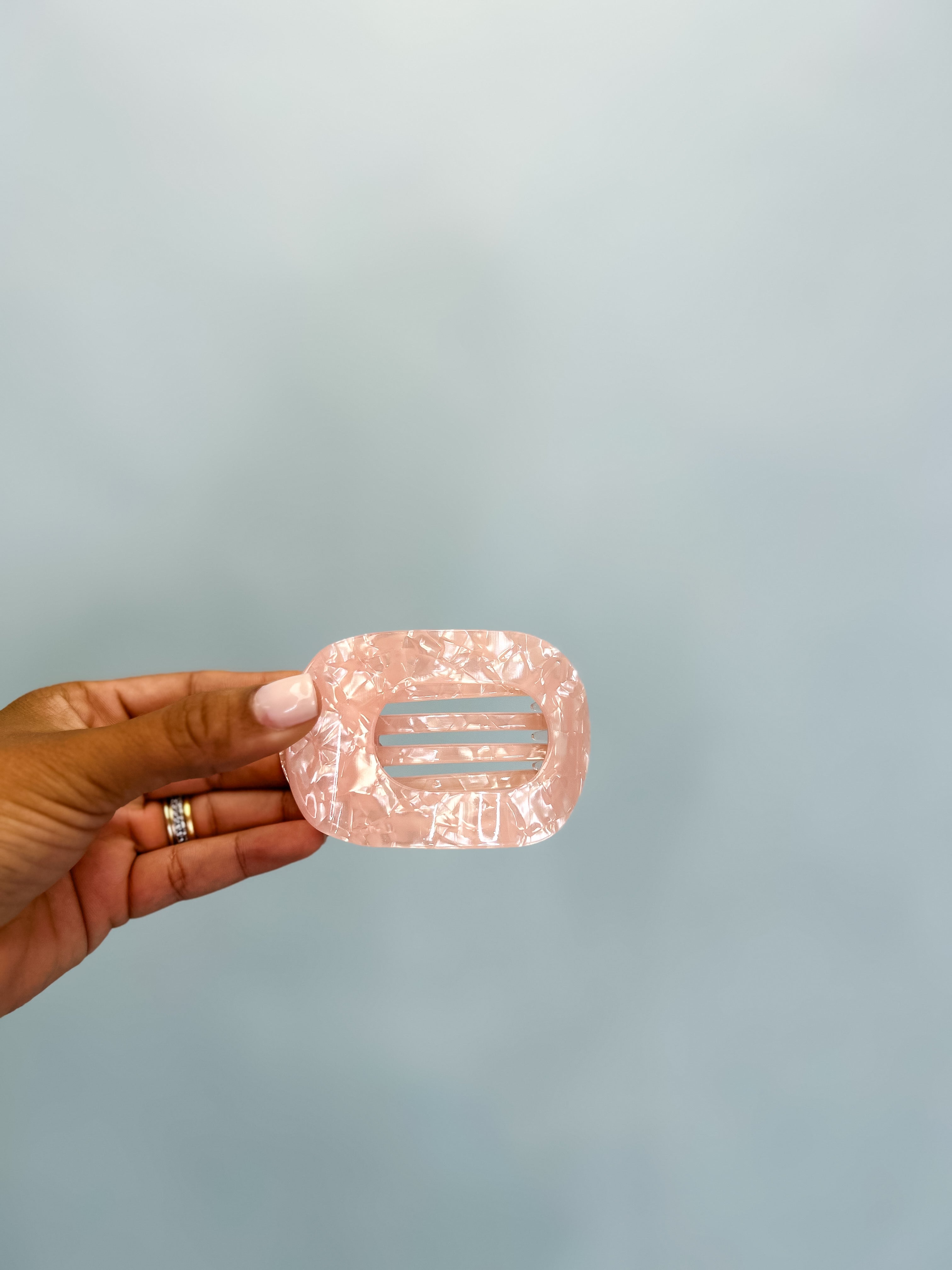 Fawn Iridescent Claw Clip